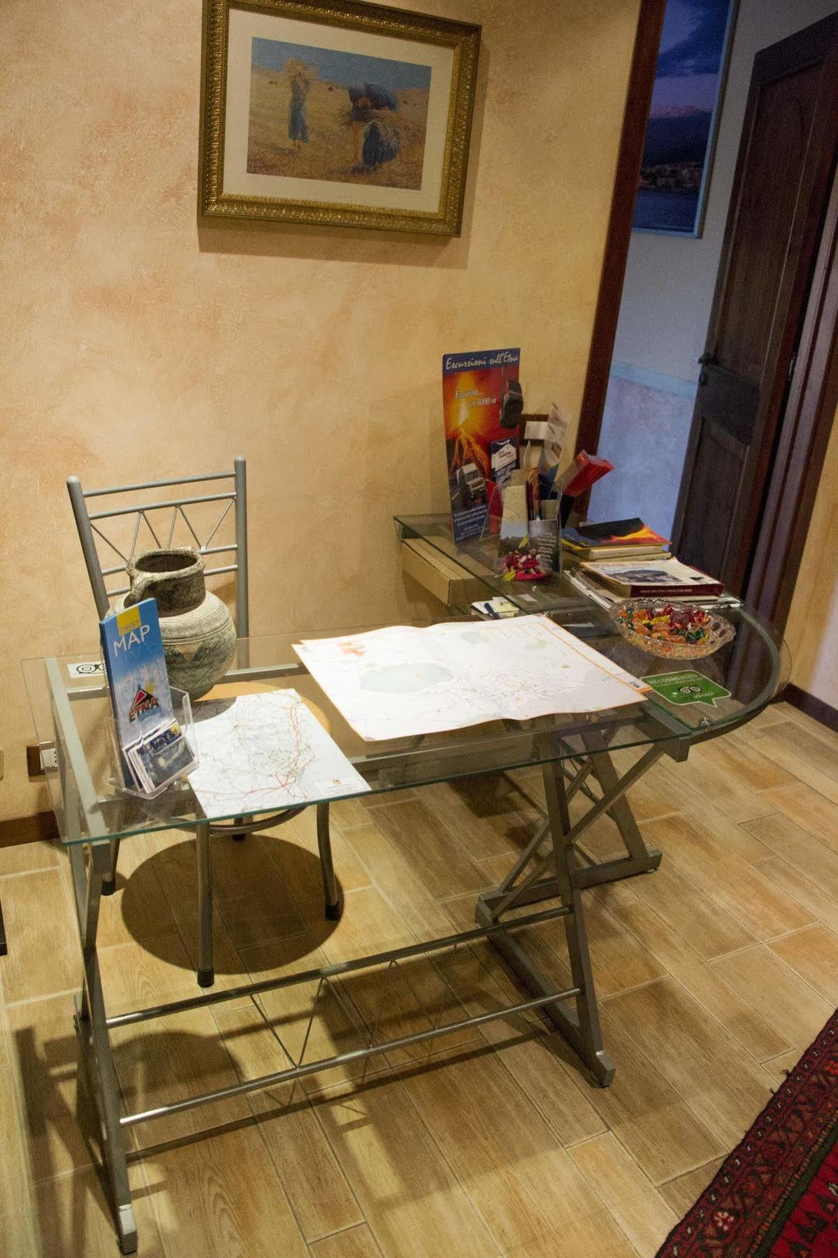 B&B Notti E Dintorni Nicolosi Luaran gambar